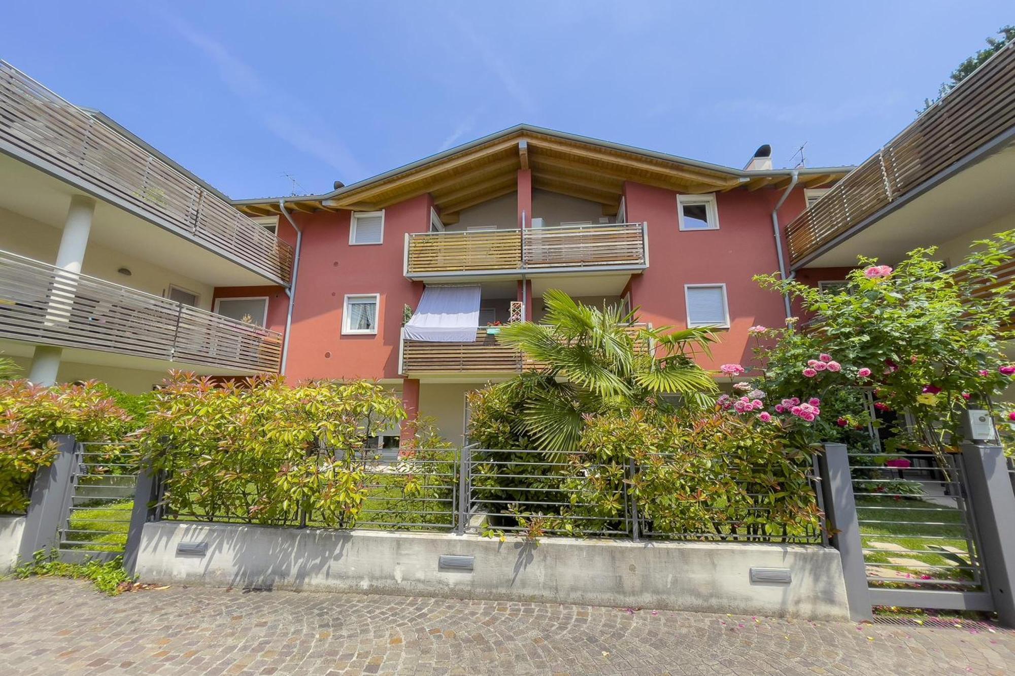 Casa Margherita Few Minutes From Lake - Happy Rentals ริวาเดลการ์ดา ภายนอก รูปภาพ